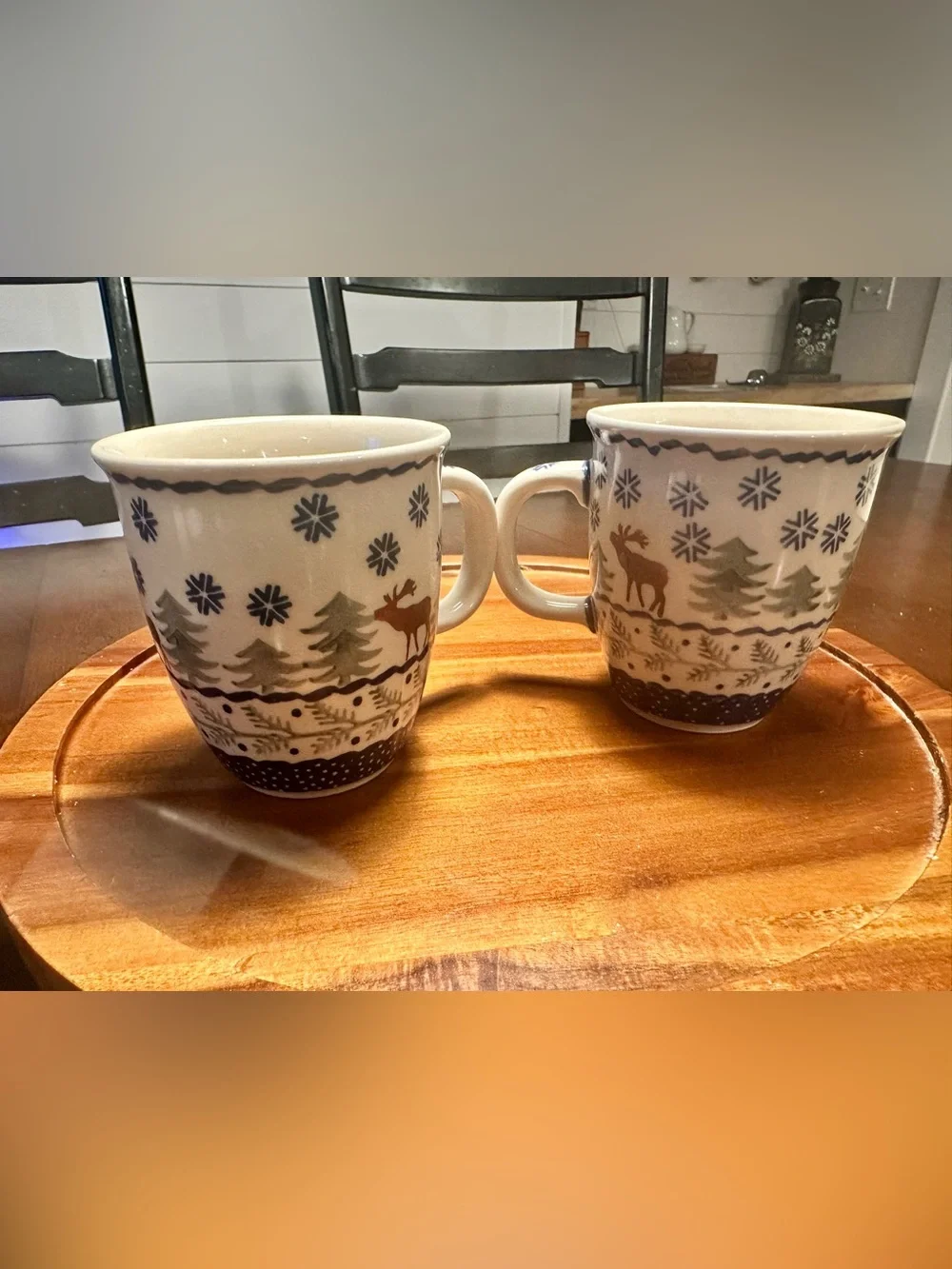 authentic Polish pottery mugs manufactured by Ceramika Artystyczna in Bolesławie